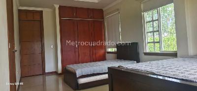 Casa de 5 alcobas en venta en Murillo, Armenia, 350 m² · foto 16 de 20