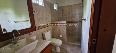 Casa de 5 alcobas en venta en Murillo, Armenia, 350 m² · foto 7 de 20