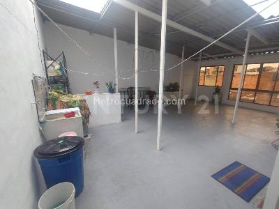 Casa de 3 alcobas en venta en Bochica Central, Bogotá, 60 m² · foto 17 de 19
