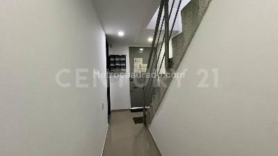 Casa de 5 alcobas en venta en Americas Occidental, Bogotá, 140 m² · foto 2 de 15