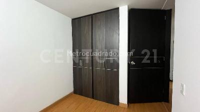 Casa de 5 alcobas en venta en Americas Occidental, Bogotá, 140 m² · foto 10 de 15