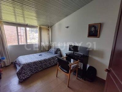 Casa en venta en Niza, Bogotá · foto 9 de 20