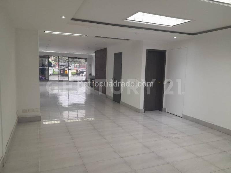 Local Comercial en Arriendo, Prado Pinzon, Bogotá D.C. - Más