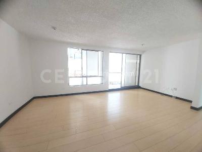 Apartamento de 3 alcobas en arriendo en La Campiña, Bogotá, 80 m² · foto 3 de 20