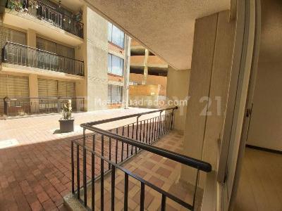 Apartamento de 3 alcobas en arriendo en La Campiña, Bogotá, 80 m² · foto 4 de 20