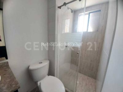 Apartamento de 3 alcobas en arriendo en La Campiña, Bogotá, 80 m² · foto 15 de 20