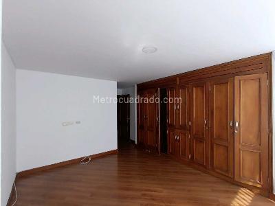 Apartamento de 3 alcobas en venta en Palermo, Manizales, 118 m² · foto 9 de 19