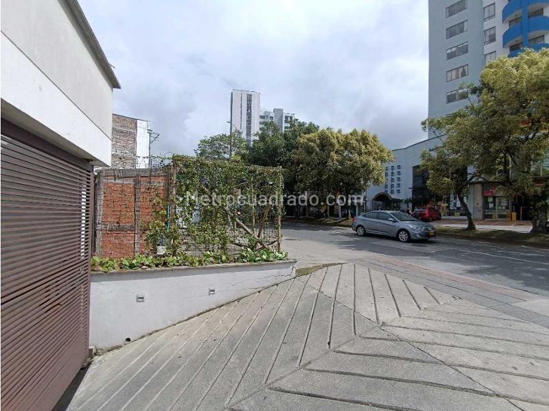 Lote en Venta, Avenida Santander, Manizales - Vista 2
