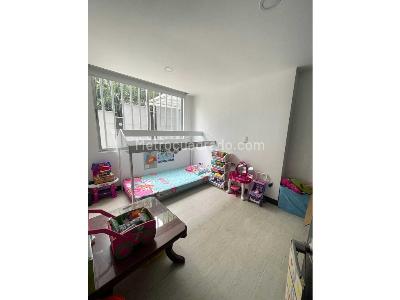 Apartamento de 2 alcobas en venta en Guayacanes, Manizales, 70 m² · foto 9 de 19