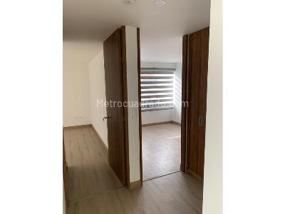 Apartamento en venta en Av, Manizales · foto 9 de 15