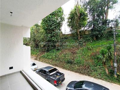 Apartamento en venta en Milan, Manizales · foto 8 de 20
