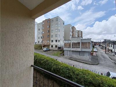 Casa de 4 alcobas en venta en Bosques De La Enea, Manizales, 120 m² · foto 5 de 9
