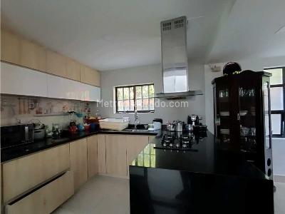 Casa de 5 alcobas en venta en Prado Medio, Manizales, 120 m² · foto 7 de 20