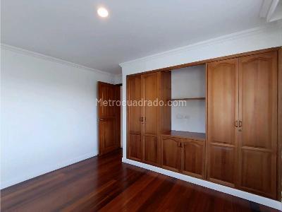 Apartamento de 3 alcobas en venta en Sancancio, Manizales, 188 m² · foto 13 de 20