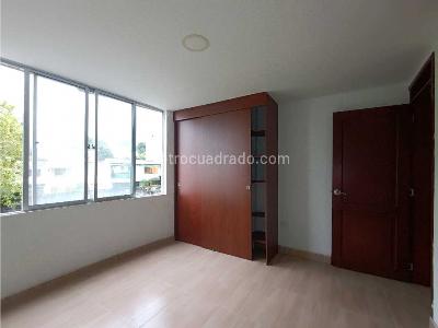 Apartamento en venta en La Francia, Manizales · foto 8 de 18