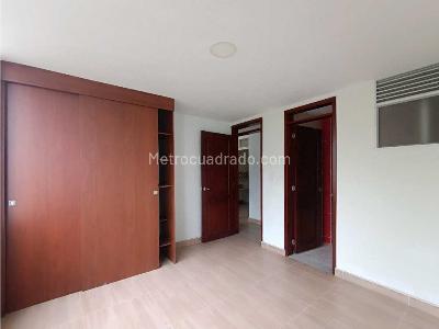 Apartamento en venta en La Francia, Manizales · foto 9 de 18
