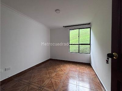 Apartamento de 3 alcobas en venta en Castilla, Manizales, 66 m² · foto 4 de 20