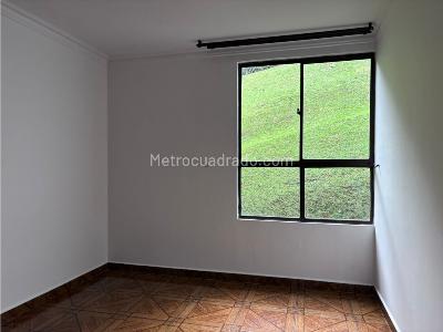 Apartamento de 3 alcobas en venta en Castilla, Manizales, 66 m² · foto 6 de 20