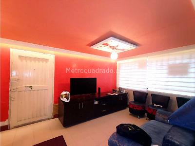 Apartamento de 3 alcobas en venta en Villa Nueva, Manizales, 80 m² · foto 2 de 16
