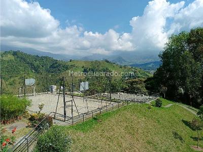 Apartamento en venta en Milan, Manizales · foto 2 de 20