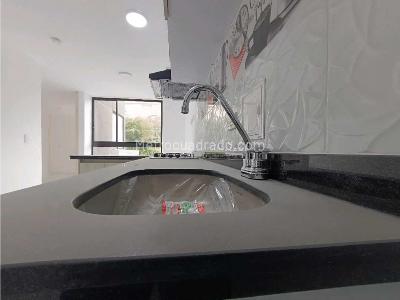 Apartamento de 2 alcobas en venta en Saenz, Manizales, 42 m² · foto 3 de 17