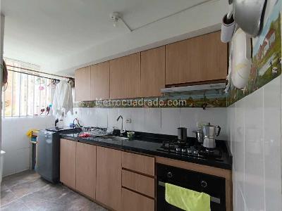 Apartamento de 3 alcobas en venta en San Sebastian, Manizales, 54 m² · foto 4 de 16