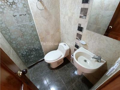 Apartamento en venta en Versalles, Manizales · foto 8 de 14