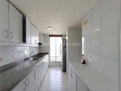 Apartamento en arriendo en Avenida Santander, Manizales · foto 15 de 20