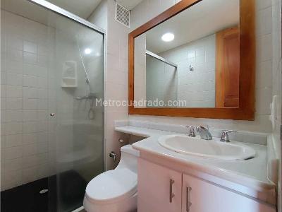 Apartamento en arriendo en Avenida Santander, Manizales · foto 18 de 20