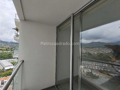 Apartamento de 1 alcoba en venta en San Marcel, Manizales, 52 m² · foto 7 de 20