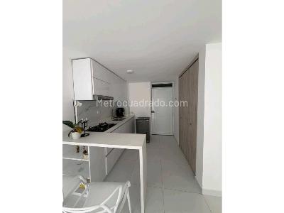 Apartamento en venta en Alcazares, Manizales · foto 10 de 15