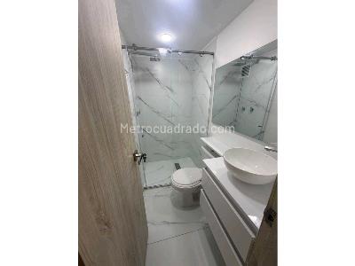 Apartamento en venta en Alcazares, Manizales · foto 13 de 15