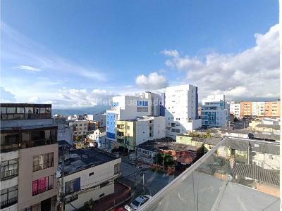 Apartamento de 4 alcobas en venta en Chipre, Manizales, 165 m² · foto 3 de 20