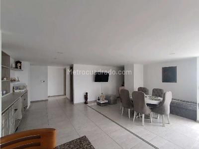 Apartamento de 4 alcobas en venta en Chipre, Manizales, 165 m² · foto 6 de 20