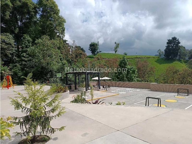 Apartamento en Arriendo, Milan, Manizales, Manizales