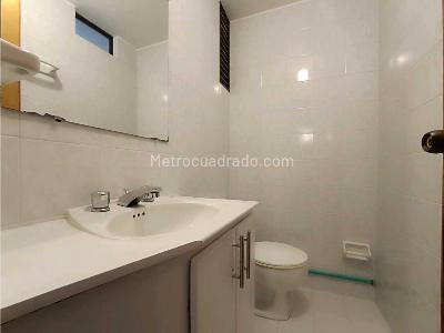 Apartamento en venta en Versalles, Manizales · foto 8 de 16