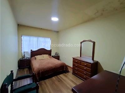 Casa de 5 alcobas en venta en La Estrella, Manizales, 217 m² · foto 2 de 16