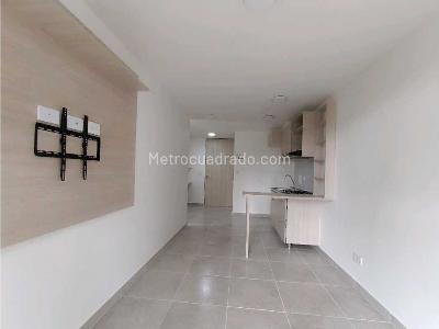 Apartaestudio en venta en Saenz, Manizales, 37 m² · foto 2 de 19