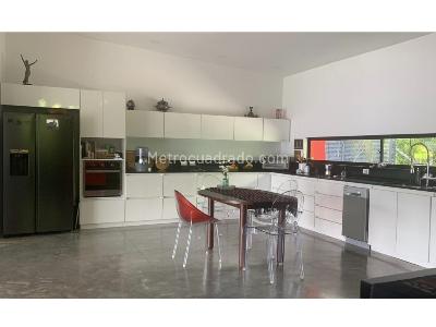 Casa en venta en Arenillo, Manizales · foto 2 de 17