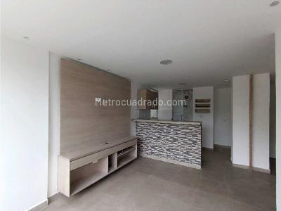 Apartamento de 2 alcobas en venta en Castilla, Manizales, 54 m² · foto 2 de 20