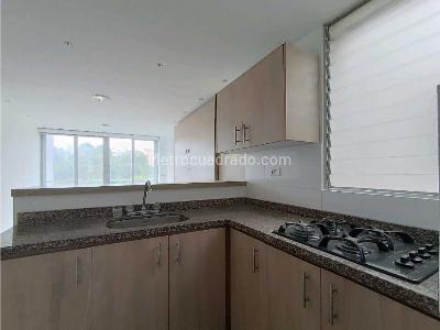 Apartamento de 2 alcobas en venta en Castilla, Manizales, 54 m² · foto 6 de 20