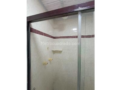 Apartamento de 2 alcobas en venta en Alta Suiza, Manizales, 63 m² · foto 12 de 20