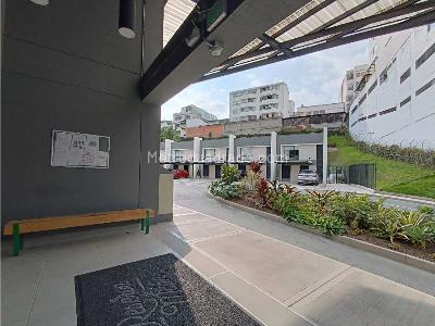 Apartamento de 2 alcobas en venta en Milan, Manizales, 81 m² · foto 6 de 20