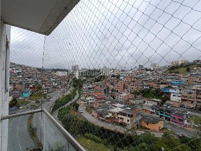 Apartamento en venta en Avenida Kevin Angel, Manizales · foto 2 de 19