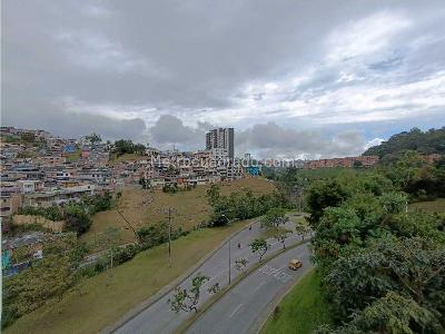 Apartamento en venta en Avenida Kevin Angel, Manizales · foto 6 de 19