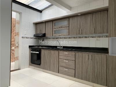 Casa en venta en San Marcel, Manizales · foto 2 de 20