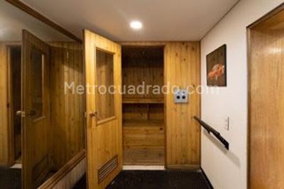 Casa de 5 alcobas en venta en Lindaraja, Bogotá, 420 m² · foto 16 de 20