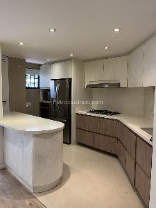 Apartamento de 3 alcobas en venta en Chico Reservado, Bogotá, 83 m² · foto 7 de 20