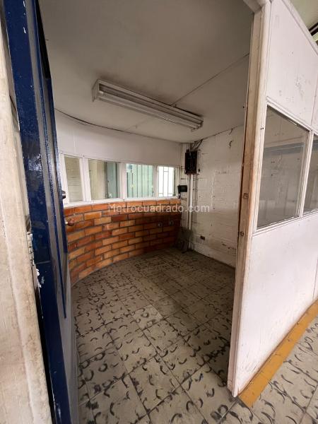 Bodega en Arriendo, Barrio Colombia, Medellín - Vista 5