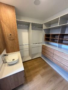 Apartamento de 3 alcobas en venta en Chico Navarra, Bogotá, 142 m² · foto 18 de 20